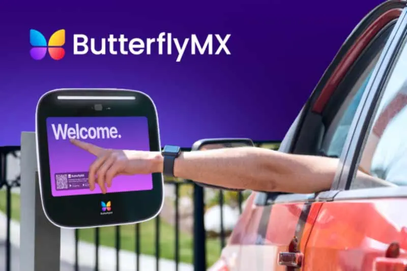 resident uses the ButterflyMX gate intercom system