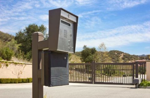 Best Gate Intercom System: Top 4 Features To Consider | ButterflyMX