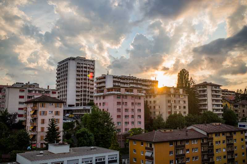 multifamily housing apartment buildings