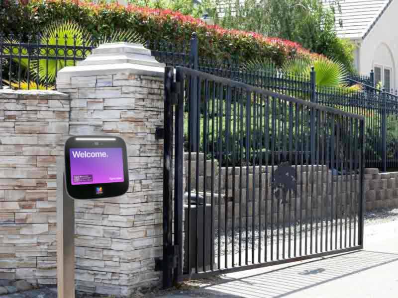 gate intercom system with camera reduces tailgating at gated communities