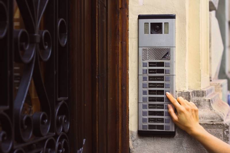 using an apartment buzzer