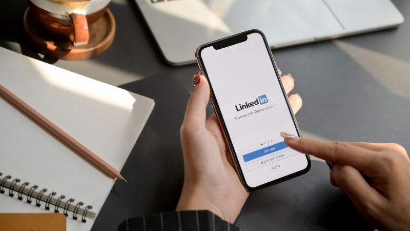 linkedin social media for property managers