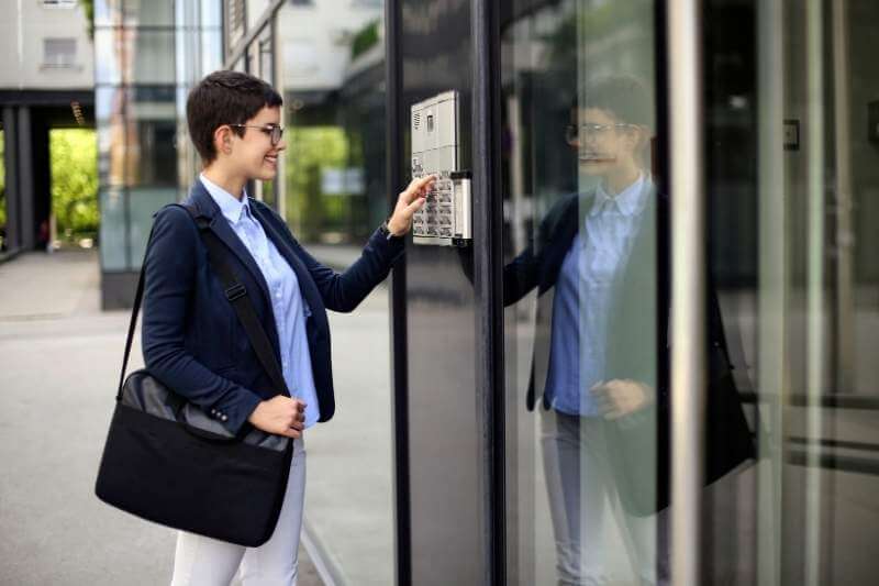 an intercom system is a great visitor management system for offices