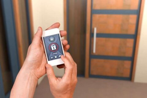 Touchless Access Control: What Is It & Is It Right For Your Building?