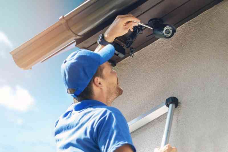 install cameras for apartment building security