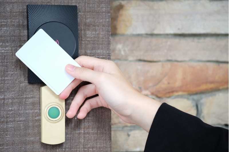 Complete Guide to the Top 3 Access Control Hardware Devices