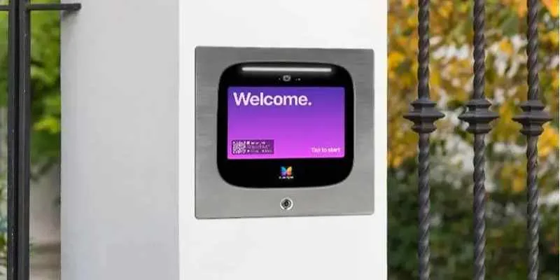 4 Types of Commercial Door Entry Systems for Buildings & Businesses