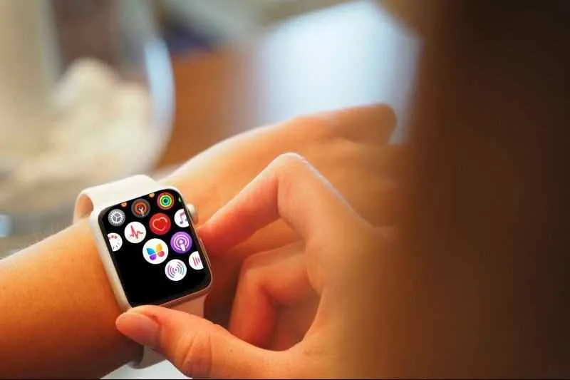 Open Doors & Gates With an Apple Watch