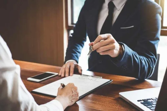Property manager automating tenant screening