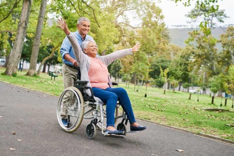 10 Senior Housing Amenities Your Residents Actually Want