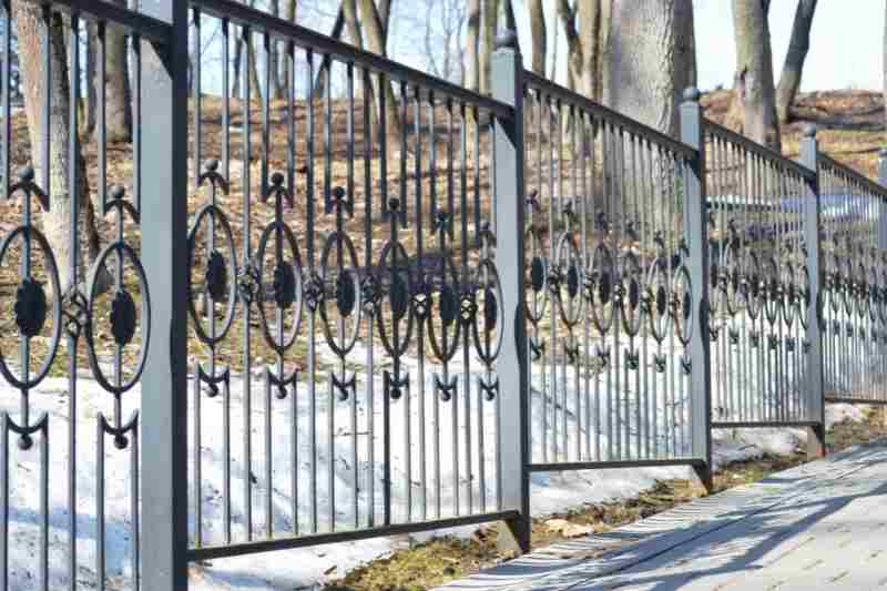 fencing as a perimeter security measure
