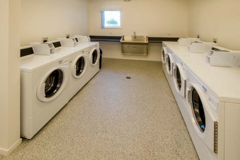 How to do laundry in a shared space or laundromat - Reviewed