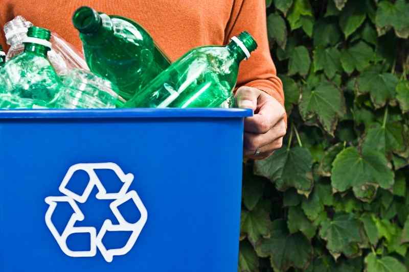 improve your energy efficient office by encouraging recycling