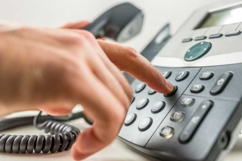 property manager dialing phone number