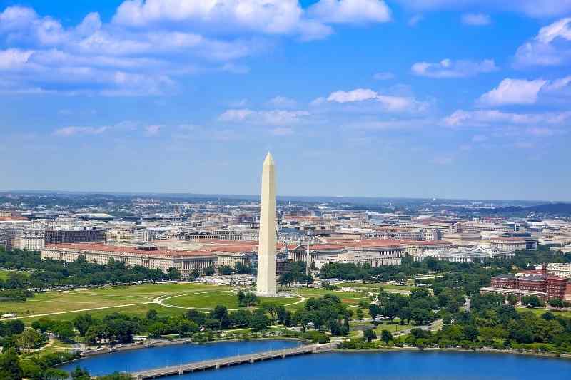 daytime skyline of washington dc