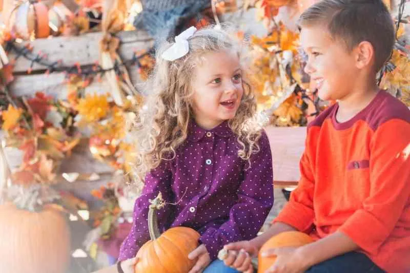 10 Fun Fall Resident Events to Boost Retention Rates