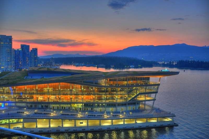 vancouver convention center living roof