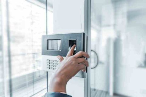 Commercial Keyless Door Lock Buying Guide: What To Look For