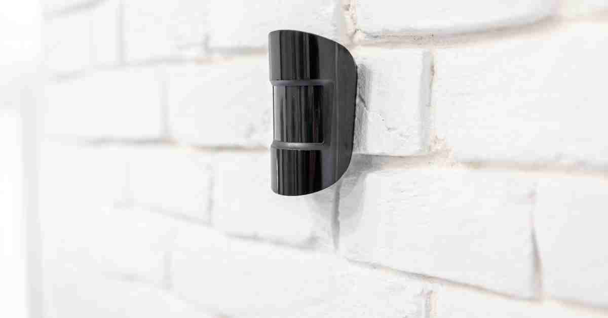 Ultimate Buyer’s Guide to Motion Sensor Alarms Types & Uses