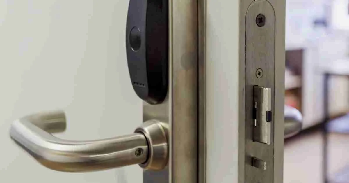 Maglocks: 3 Best Electromagnetic Door Locks