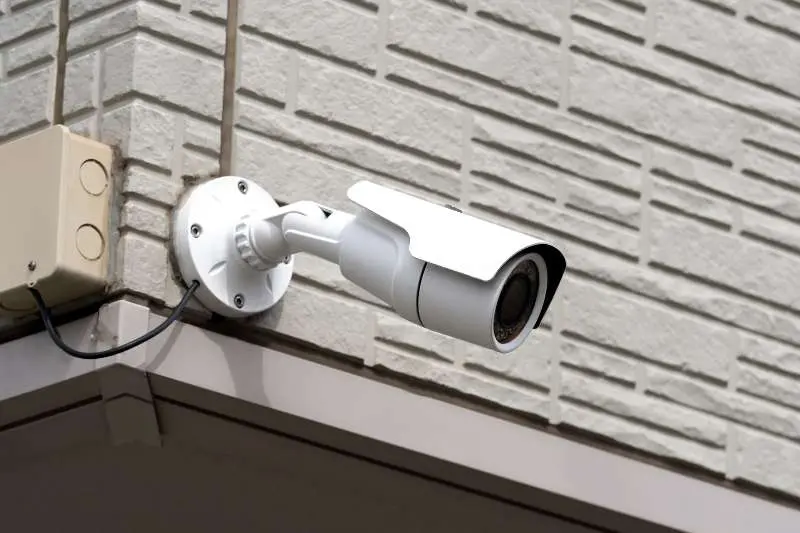 7 Best Apartment Security Camera Systems for Your Building