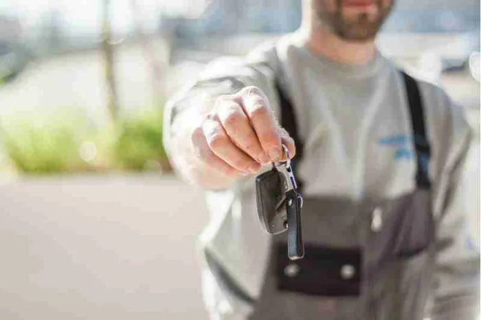 electricians aren't necessary to know how to fix a demagnetized key fob