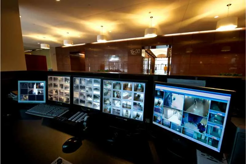 Commercial Security Services Guide: Upgrade Your Property With the 5 Latest Innovations