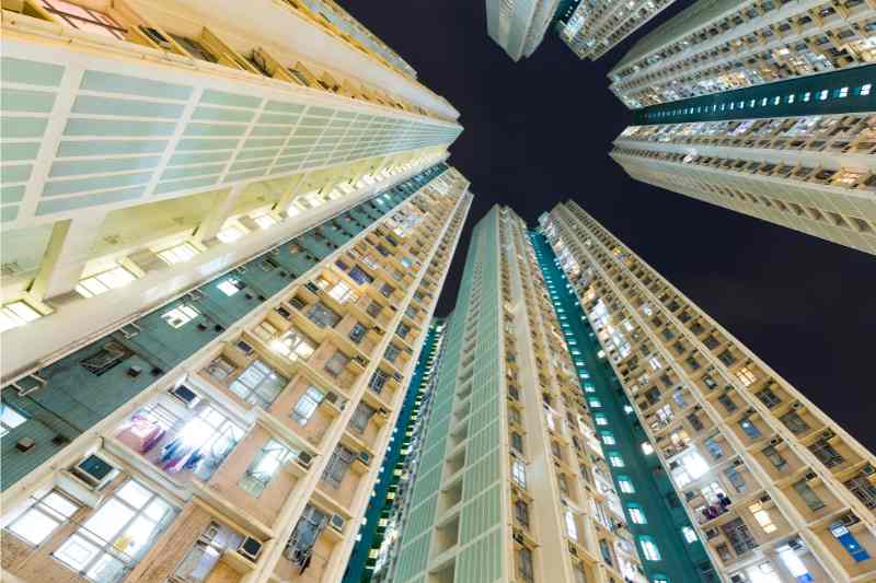 5 High-Rise Apartment Management Tips to Appeal to Residents