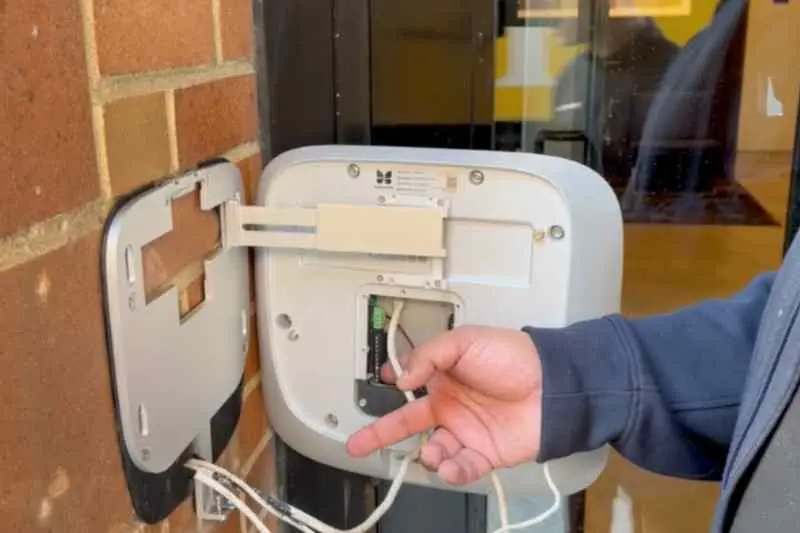 installer connects all wires securely to the I/O port