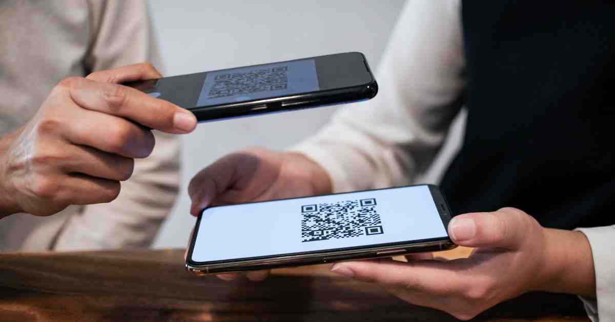 QR Code Access Control: Entry Systems Pros, Cons, & Alternative