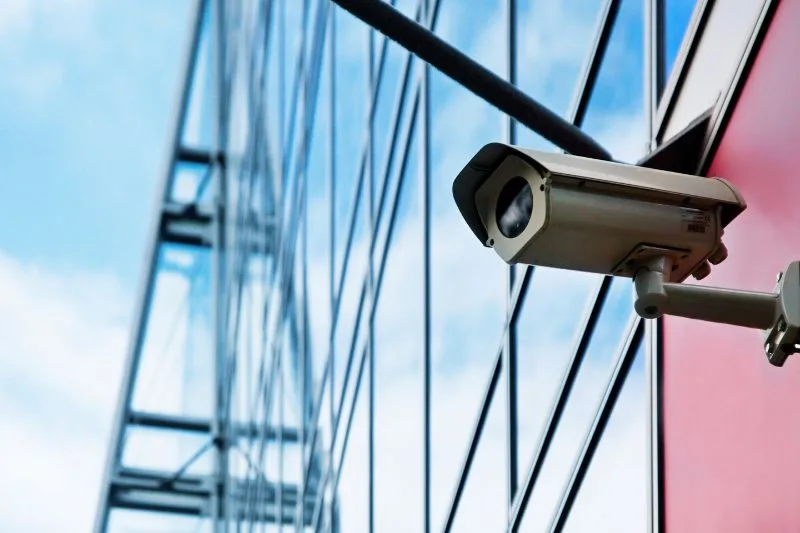 5 Best Commercial IP Cameras for Buildings & Offices