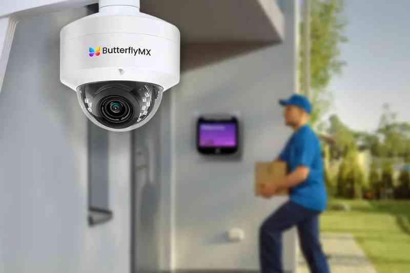 delivery person and butterflymx security camera