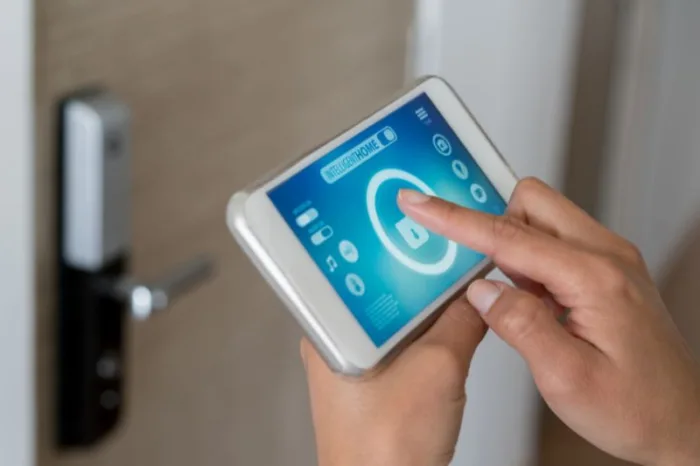 tenant experience technology in multifamily housing