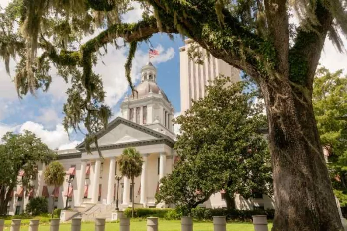 Florida HB 837 provides property owners with stronger defenses against lawsuits.